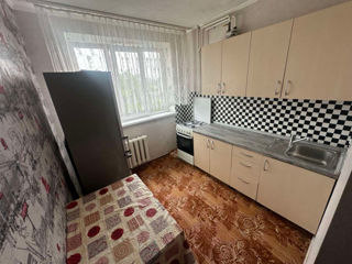 Apartament cu 2 camere, 55 m², Poșta Veche, Chișinău foto 5