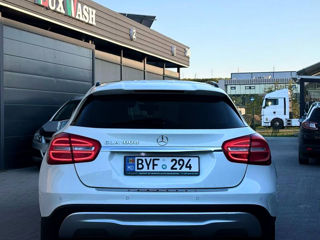 Mercedes GLA foto 3