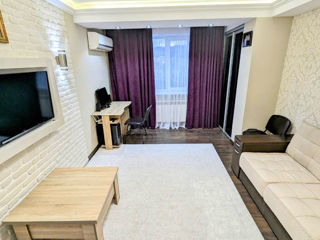 Apartament cu 2 camere, 55 m², Telecentru, Chișinău foto 5