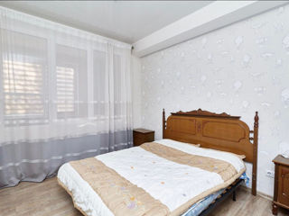 Apartament cu 2 camere, 70 m², Botanica, Chișinău foto 4