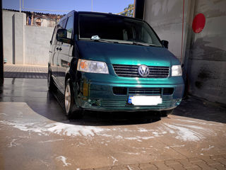 Volkswagen T5 Transporter