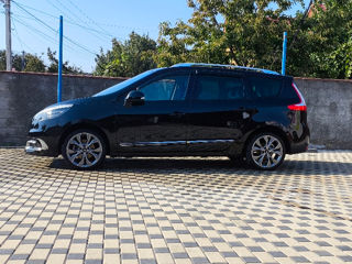 Renault Grand Scenic foto 5