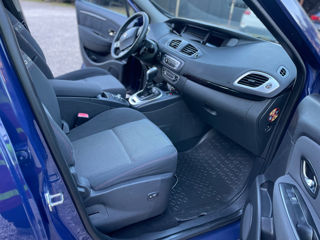 Renault Grand Scenic foto 14