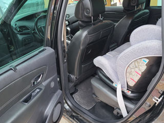 Renault Grand Scenic foto 8