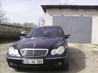 Mercedes C Class foto 5