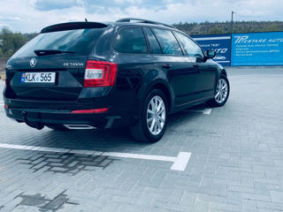 Skoda Octavia foto 3