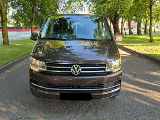 Volkswagen Caravelle foto 2