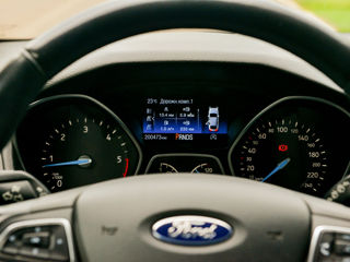 Ford Focus foto 12