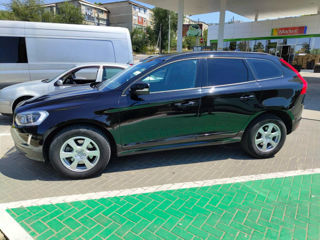 Volvo XC60 foto 2