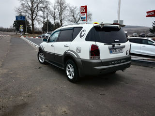 Ssangyong Rexton foto 4