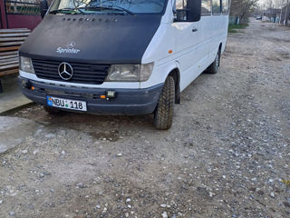 Mercedes Sprinter