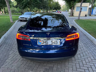 Tesla Model S foto 5