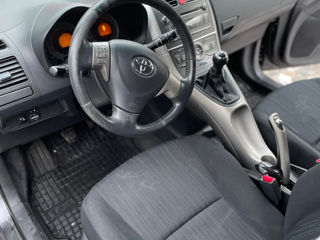 Toyota Auris foto 6