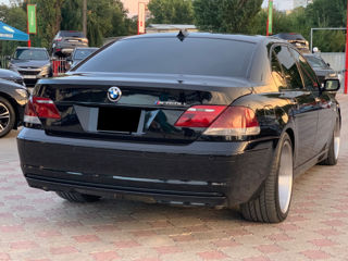 BMW 7 Series foto 4