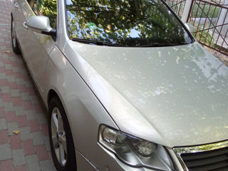 Volkswagen Passat foto 2