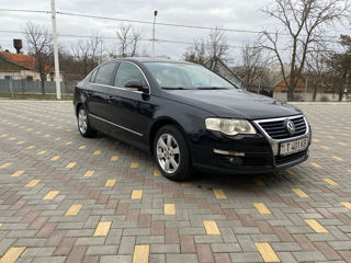 Volkswagen Passat foto 1