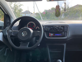 Volkswagen up! foto 7