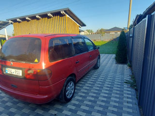 Volkswagen Sharan foto 4