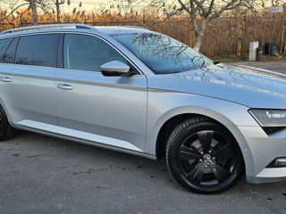 Skoda Superb foto 5