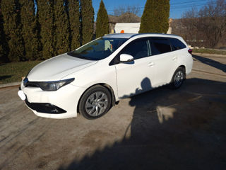 Toyota Auris foto 4