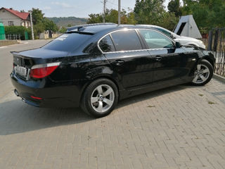 BMW 5 Series foto 2