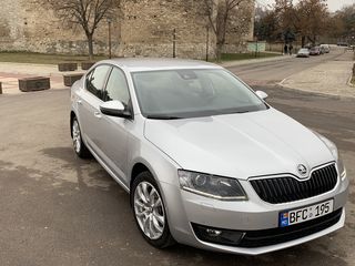 Skoda Octavia foto 2