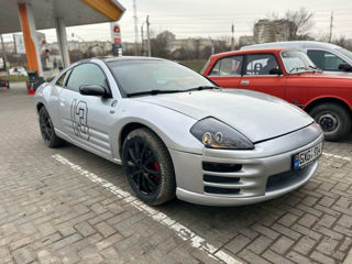 Mitsubishi Eclipse foto 2