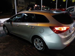 KIA Ceed foto 2