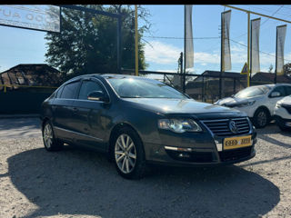 Volkswagen Passat foto 4