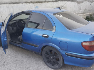 Nissan Almera foto 3