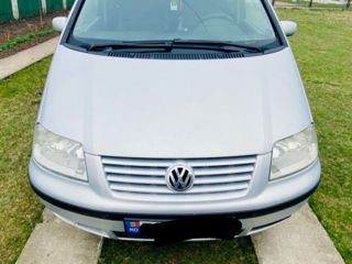 Volkswagen Sharan foto 5