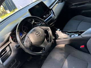 Toyota C-HR foto 7