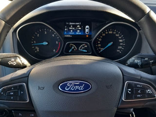 Ford Focus foto 10