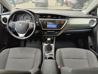 Toyota Auris foto 8