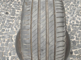 Michelin 235/45/18 foto 5