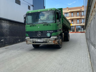 Mercedes Actros 1835 foto 2