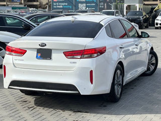 KIA Optima foto 3