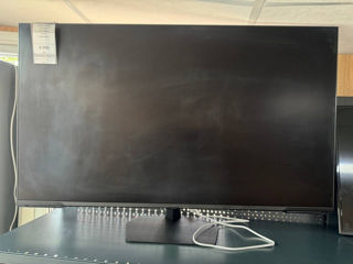 Monitor Samsung 9990Lei