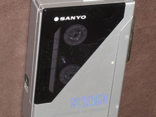Плеер кассетный Sanyo. фото 2