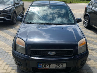 Ford Fusion foto 7