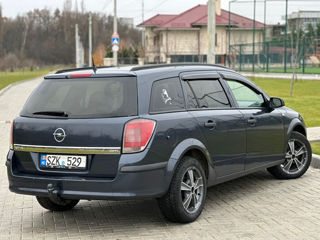 Opel Astra foto 4