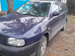 Volkswagen Polo foto 5