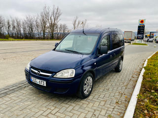 Opel Combo foto 2