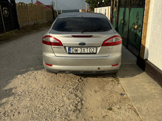 Ford Mondeo foto 4