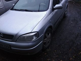 Opel Astra foto 2