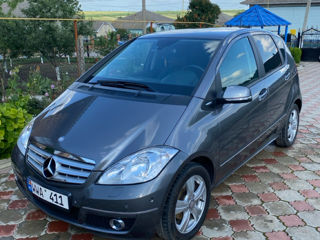 Mercedes A-Class foto 3