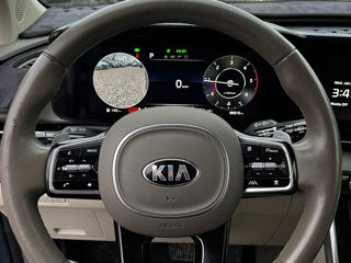 KIA Carnival foto 13