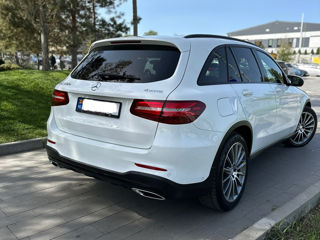 Mercedes GLC foto 4