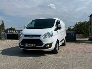 Ford Tranzit Custom foto 1