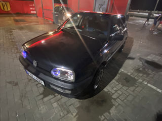 Volkswagen Golf foto 2